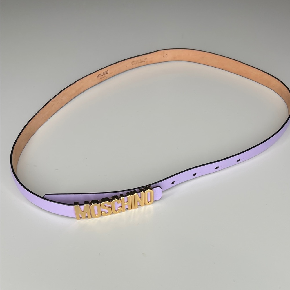 Moschino Pastel Purple and Gold Women's Belt - Picture 2 of 10